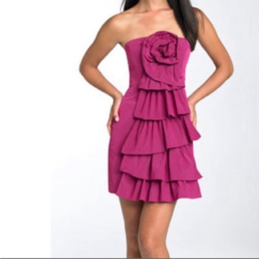BCBGMAXAZRIA Strapless Taffeta Mini Dress Pink Rosette Ruffles Size 4 Cocktail